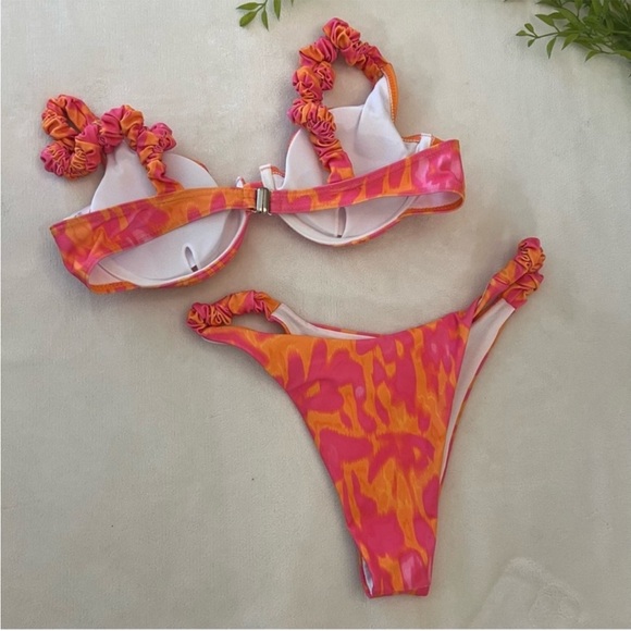❤️ SHEIN | Pink and Orange Bikini Set - Picture 10 of 13